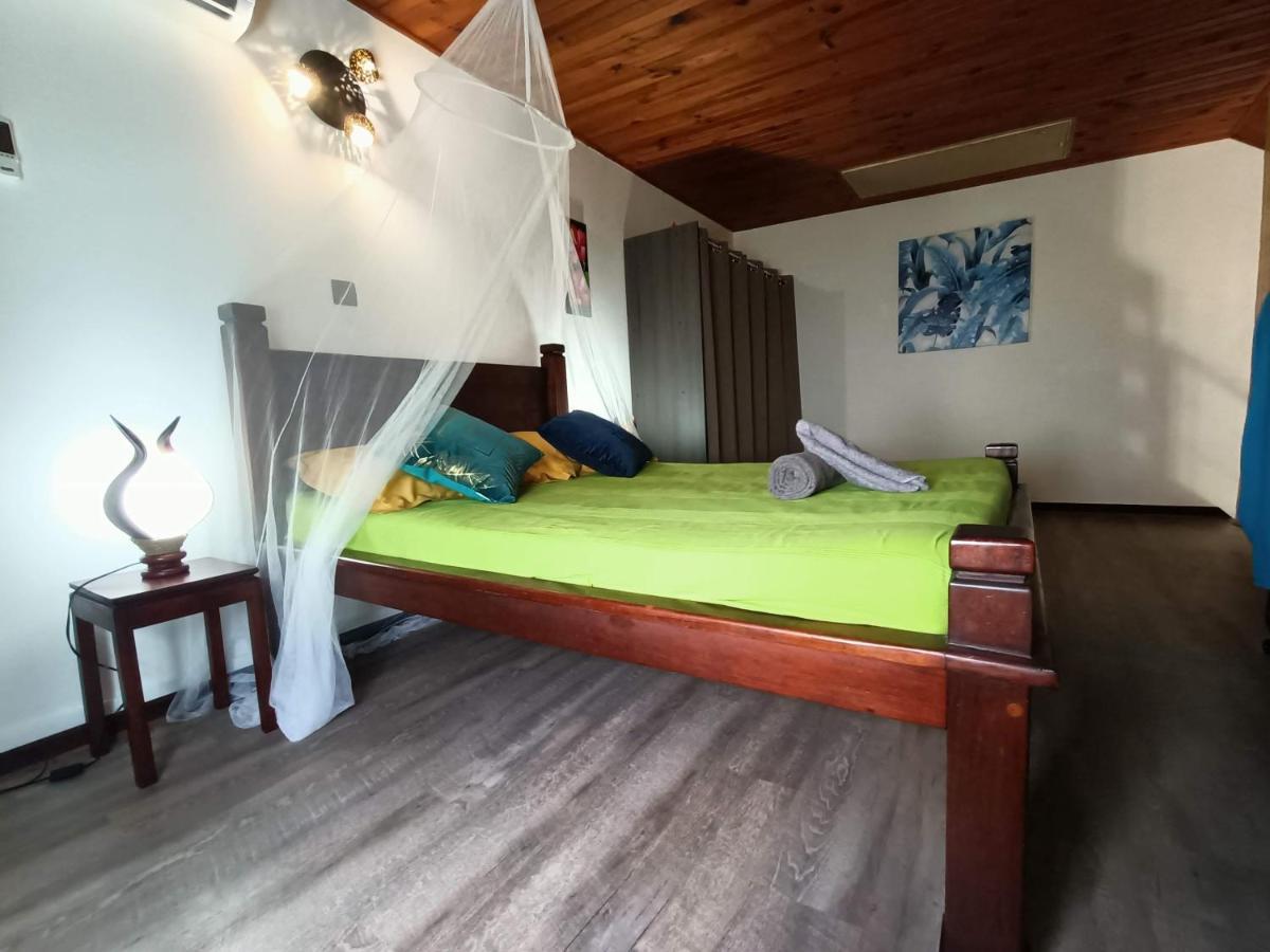 Le Colibri Ble Villa แซ็งแตนน์ ภายนอก รูปภาพ